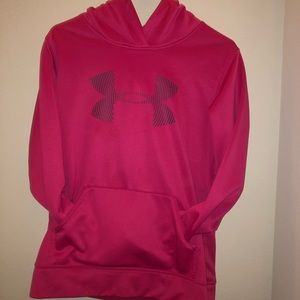 UnderArmor pullover